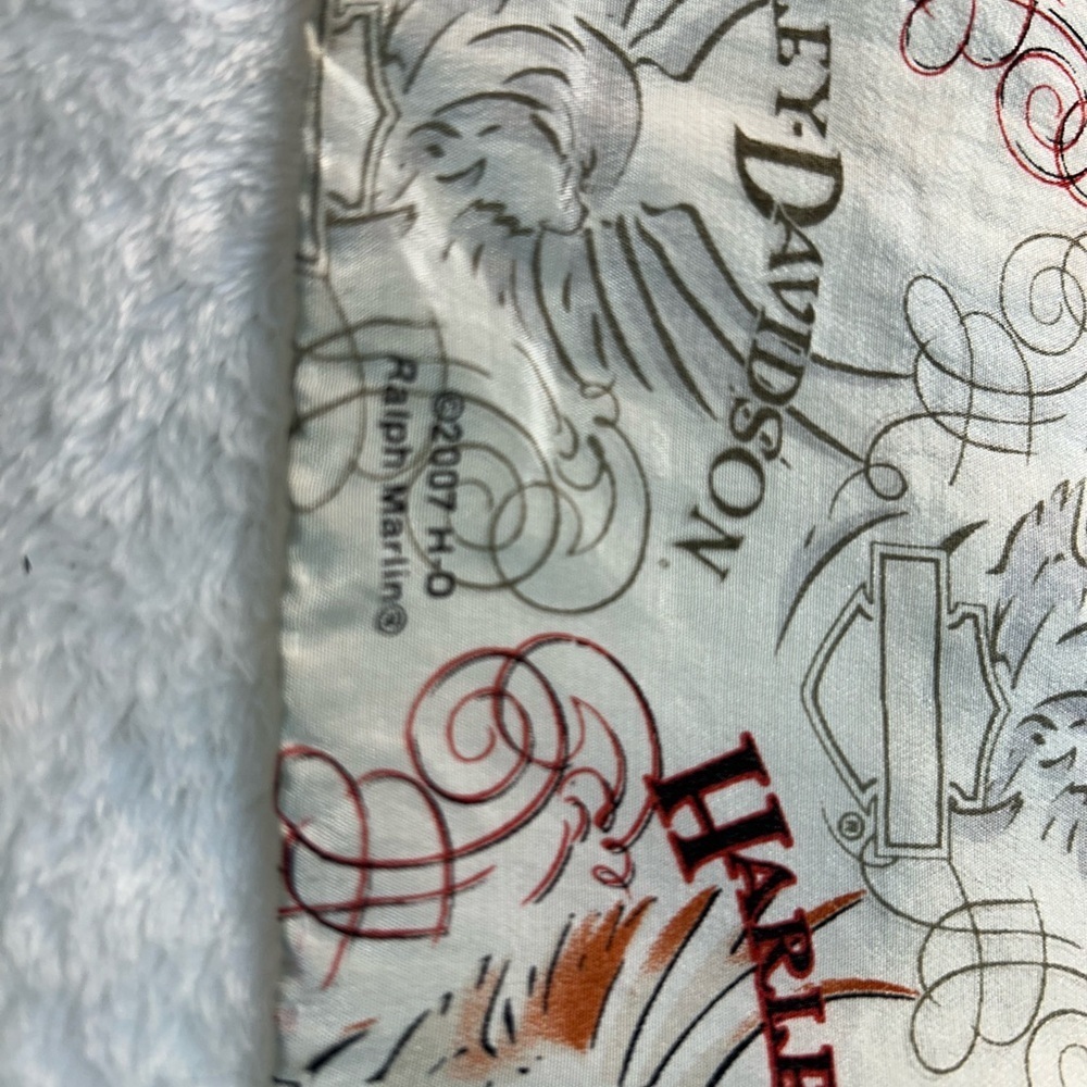Ralph Marlin Silk 2007 Elegant Harley-Davidson Scarf - Picture 3 of 5
